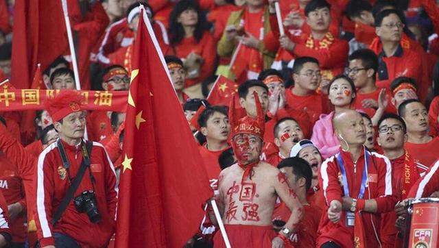在健身房里啪啪嗯受不了了