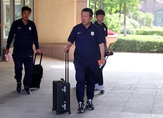 国产专区青青草原亚洲