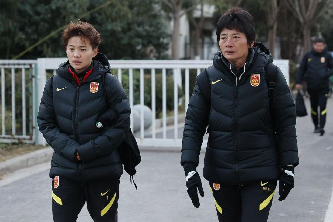 亚洲激情婷婷