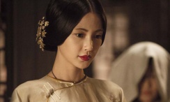 小区彩色女流